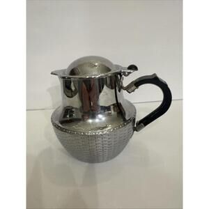Vintage Swan Brand Wikka Ware Basket Pattern Teapot  1 1/2 Pints Made In England